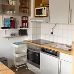 Kapitaenshaus W16 E *
