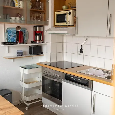 Kapitaenshaus W16 E *